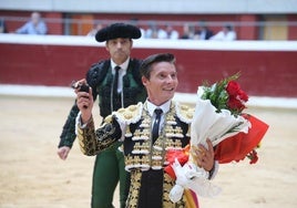 Diego Urdiales, en su último triunfo en la plaza de La Ribera.