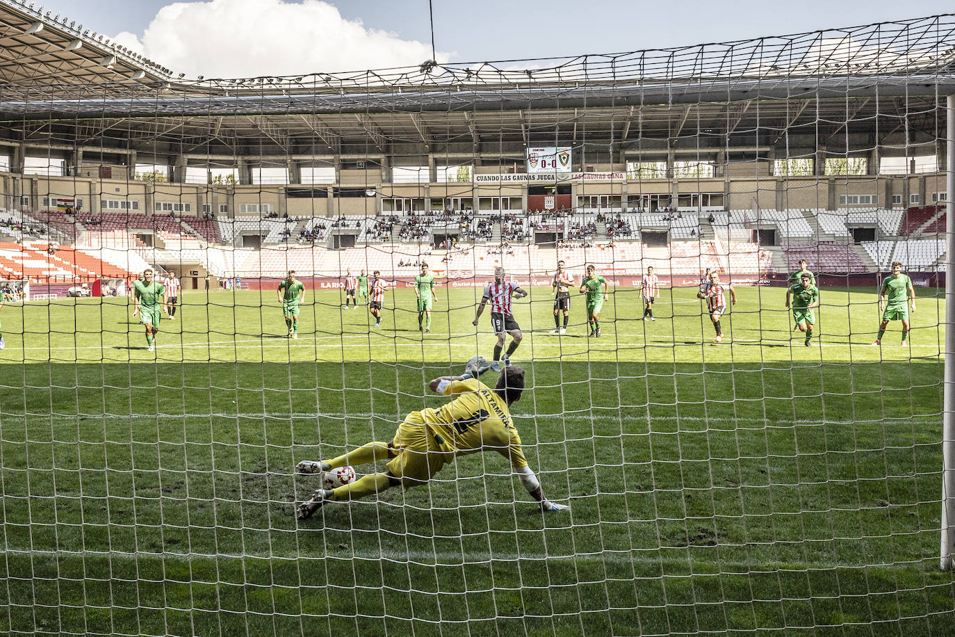 Las mejores imágenes de UD Logroñés - Gernika