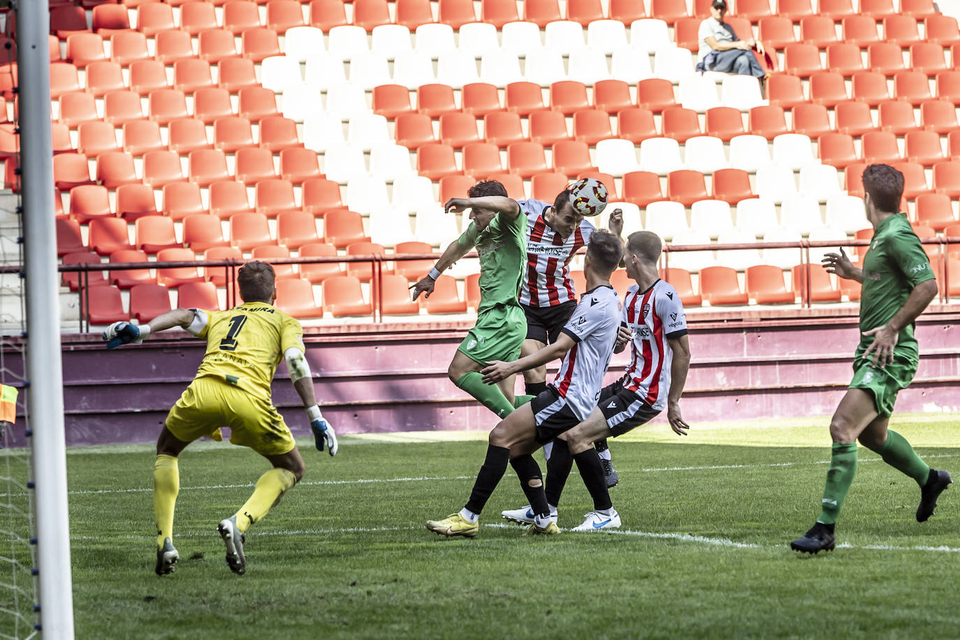 Las mejores imágenes de UD Logroñés - Gernika