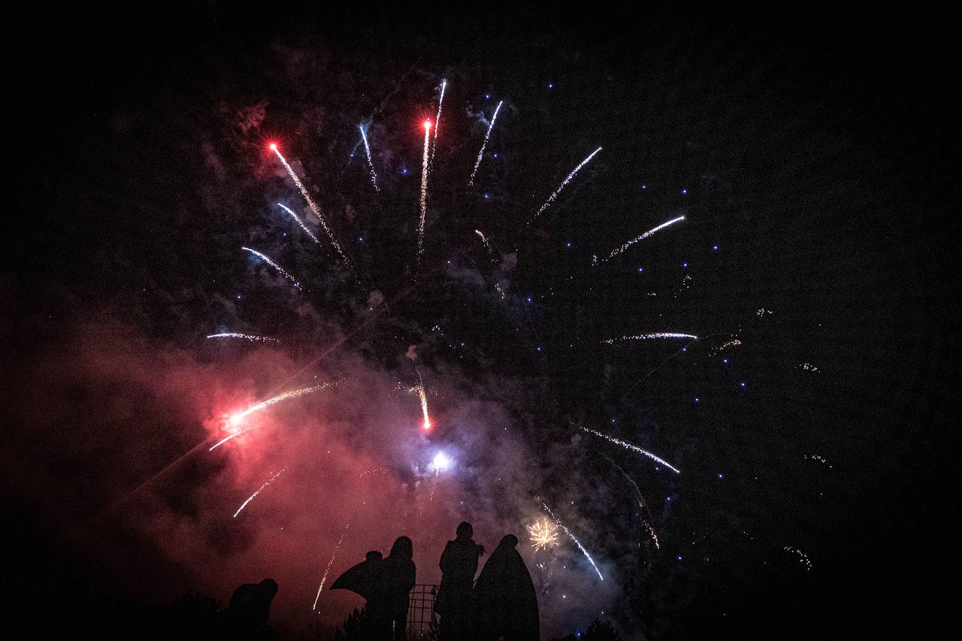 Primera colección de fuegos artificiales de San Mateo: pirotecnia Zaragozana