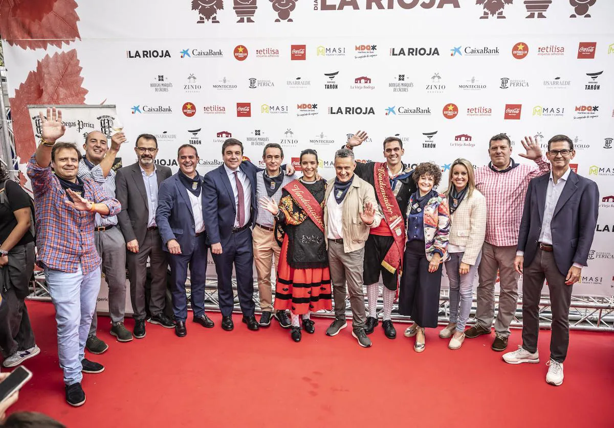 Quique Martínez Armas, Toño del Río, Miguel Ángel Fernández, Francisco Iglesias, Alberto Galiana, Javier Martínez, Marta Gil, Conrado Escobar, Marcos Ascacíbar, Celia Sanz, Laura Lázaro, Álvaro Mayoral y Goyo Ezama.