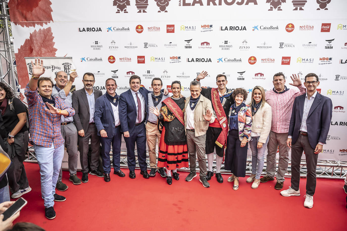 Quique Martínez Armas, Toño del Río, Miguel Ángel Fernández, Francisco Iglesias, Alberto Galiana, Javier Martínez, Marta Gil, Conrado Escobar, Marcos Ascacíbar, Celia Sanz, Laura Lázaro, Álvaro Mayoral y Goyo Ezama.