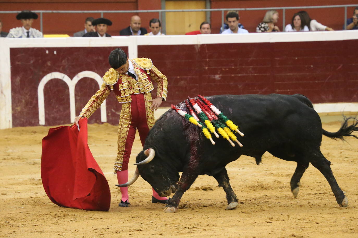 Aguado, Roca Rey y Ortega, en la tercera corrida de la feria de San Mateo