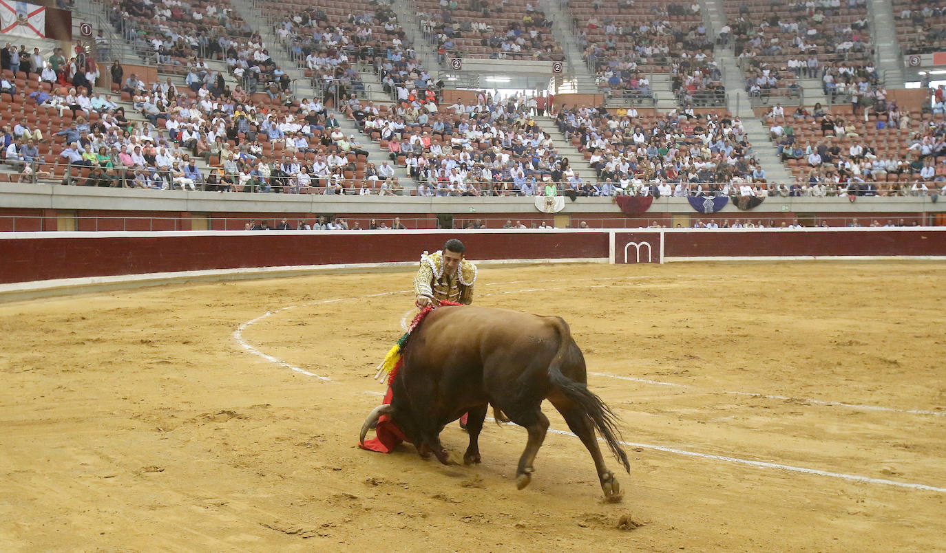 Talavante suma trofeos y Urdiales pone el arte