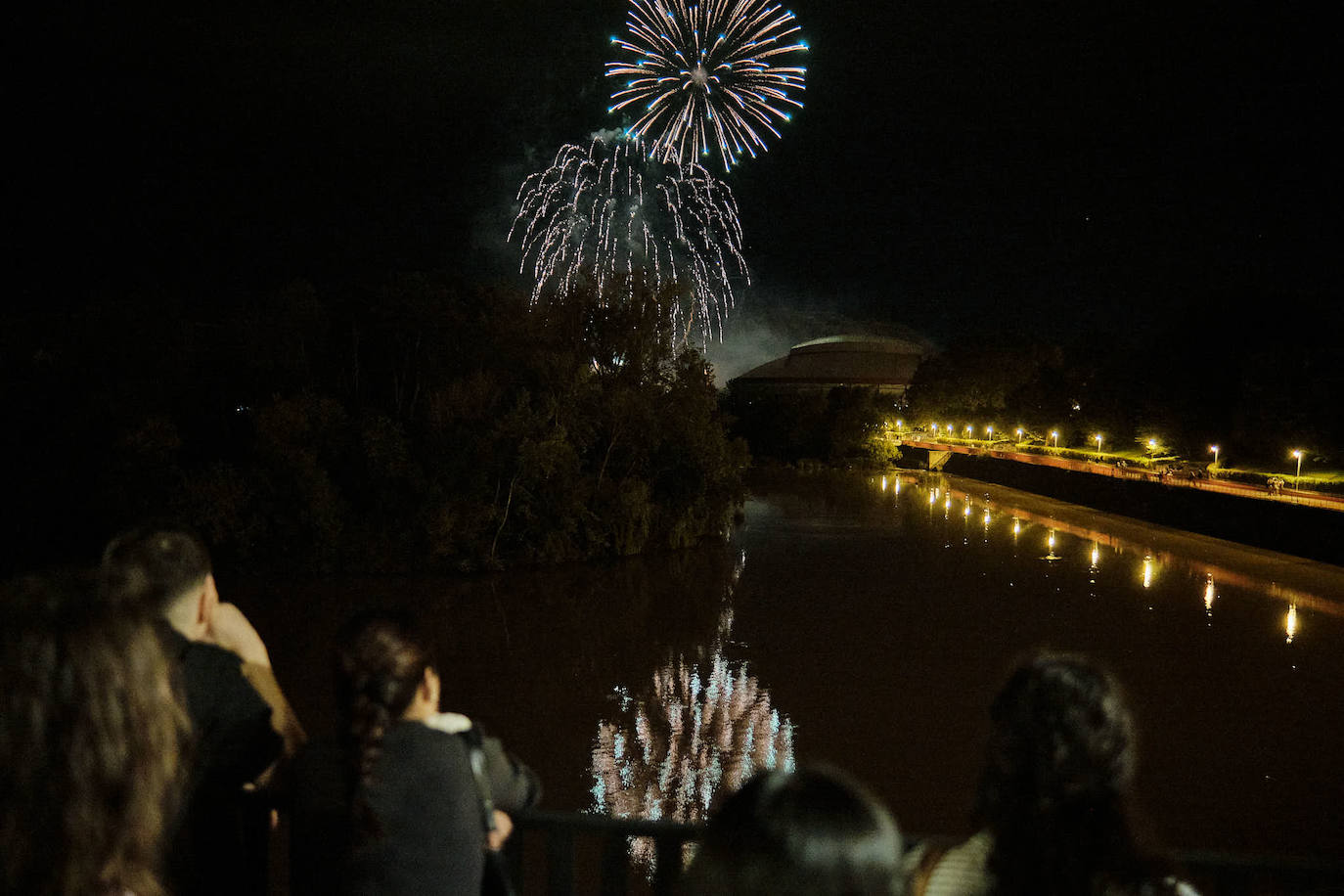 Fuegos artificiales del miércoles a cargo de Pirotecnia Pibierzo