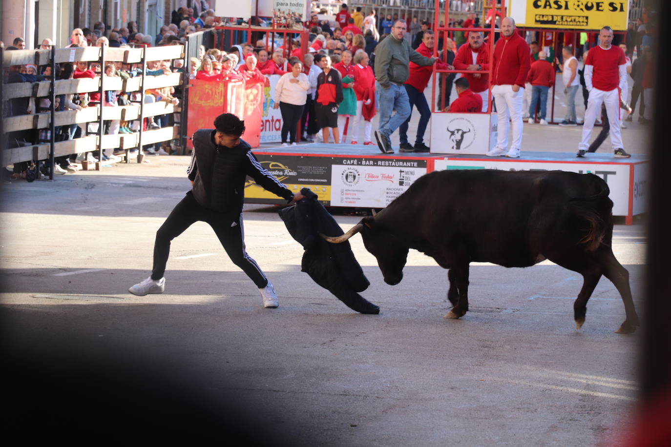 Los jóvenes y los niños, protagonistas del domingo de fiestas en Arnedo