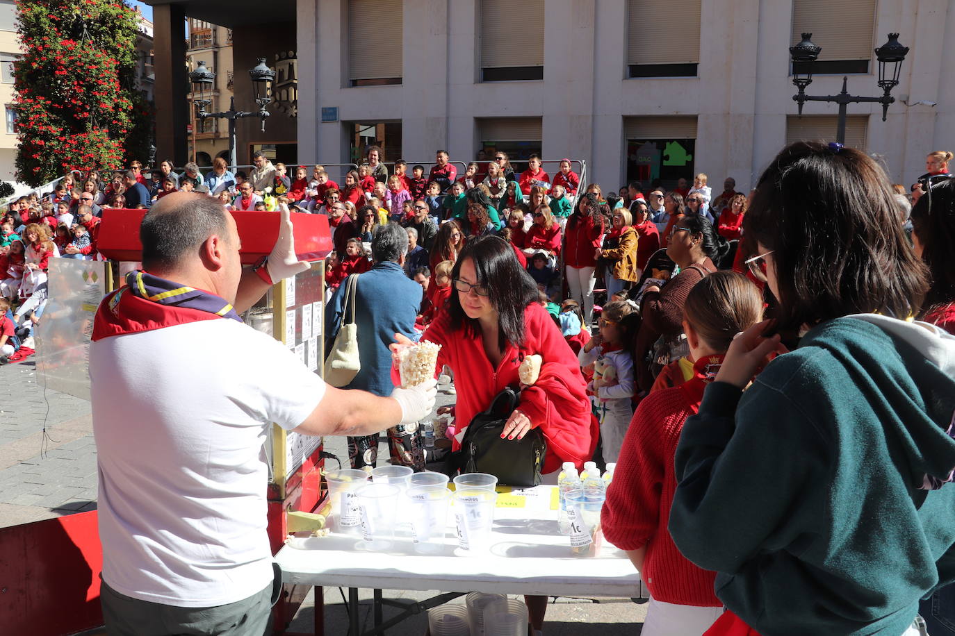 Los jóvenes y los niños, protagonistas del domingo de fiestas en Arnedo