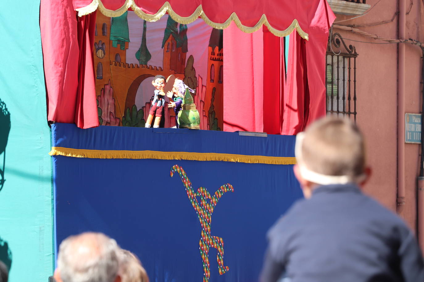 Los jóvenes y los niños, protagonistas del domingo de fiestas en Arnedo