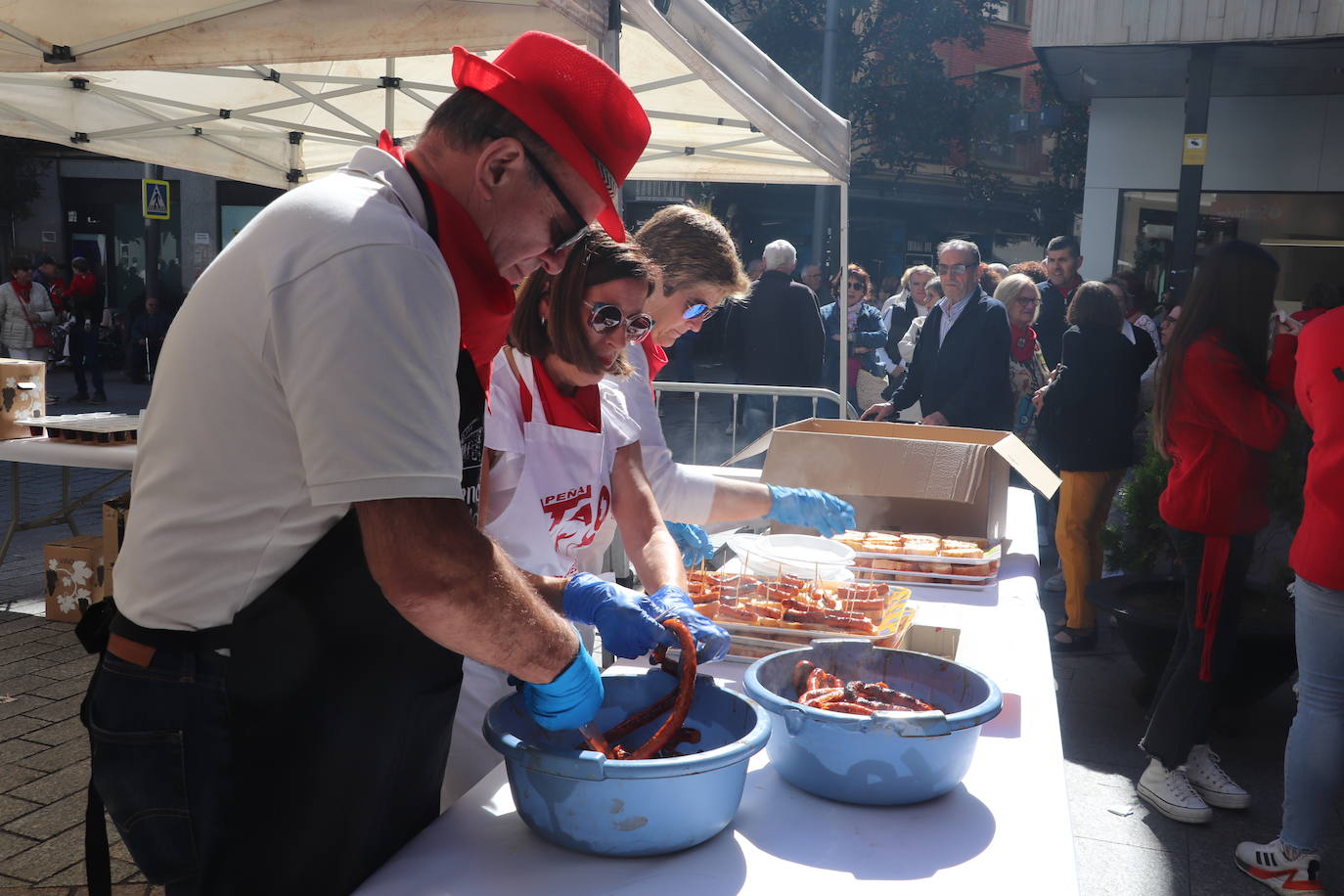 Los jóvenes y los niños, protagonistas del domingo de fiestas en Arnedo