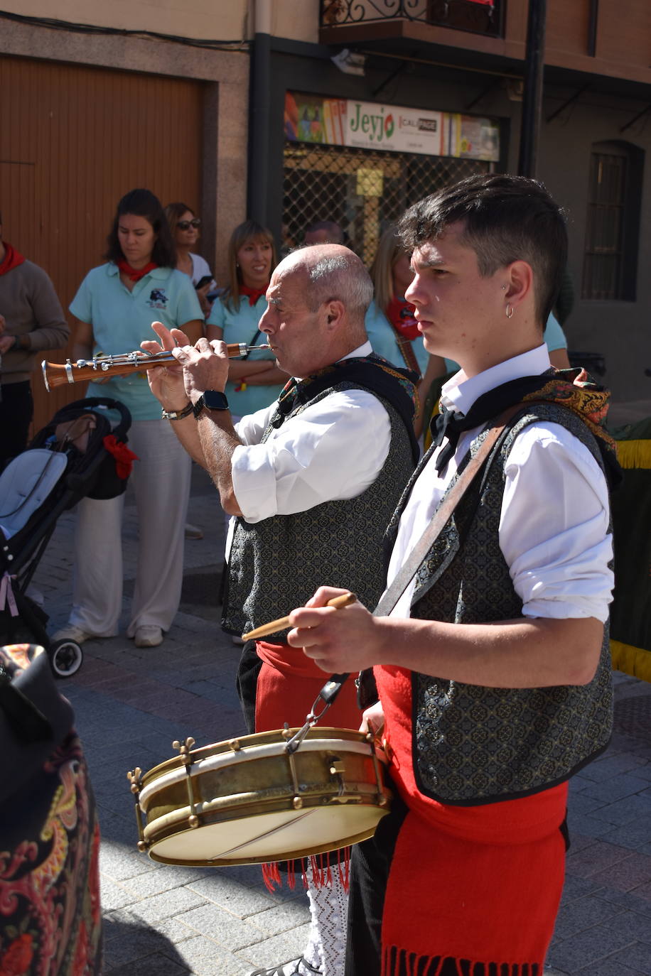 Rincón de Soto celebra el día grande de las fiestas de San Miguel