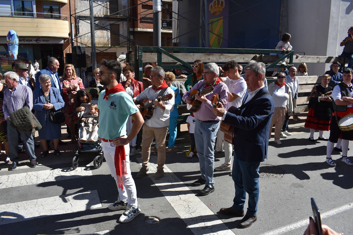 Rincón de Soto celebra el día grande de las fiestas de San Miguel