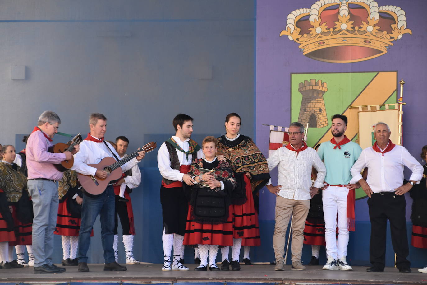 Rincón de Soto celebra el día grande de las fiestas de San Miguel