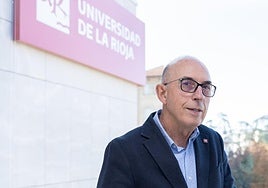 Ayala, en su despacho del Rectorado el pasado viernes.