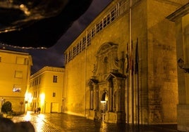 Exterior del Parlamento de La Rioja.