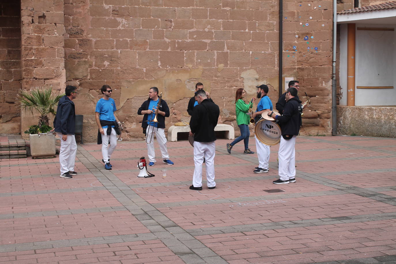 Camprovín celebró sus fiestas en honor de Santa Teresa y San Ponciano