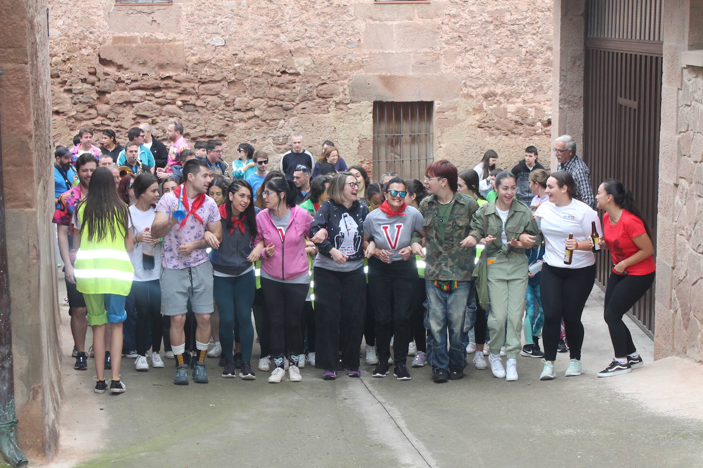 Camprovín celebró sus fiestas en honor de Santa Teresa y San Ponciano