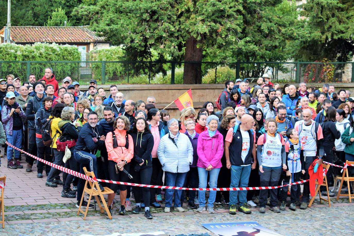 Tres enfermos de ELA ascienden a 1.854 metros de altitud en el Día del Montañismo Riojano