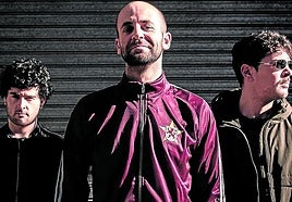 Catalina Grande Piñón Pequeño.