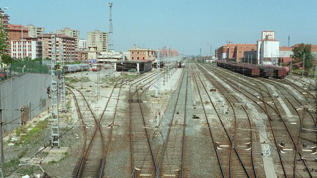 Imagen antes - El laberinto de vías que ocultó el soterramiento