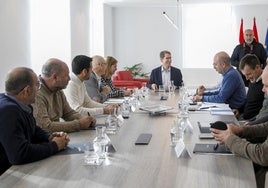 Capellán preside la reunión con las organizaciones agrarias