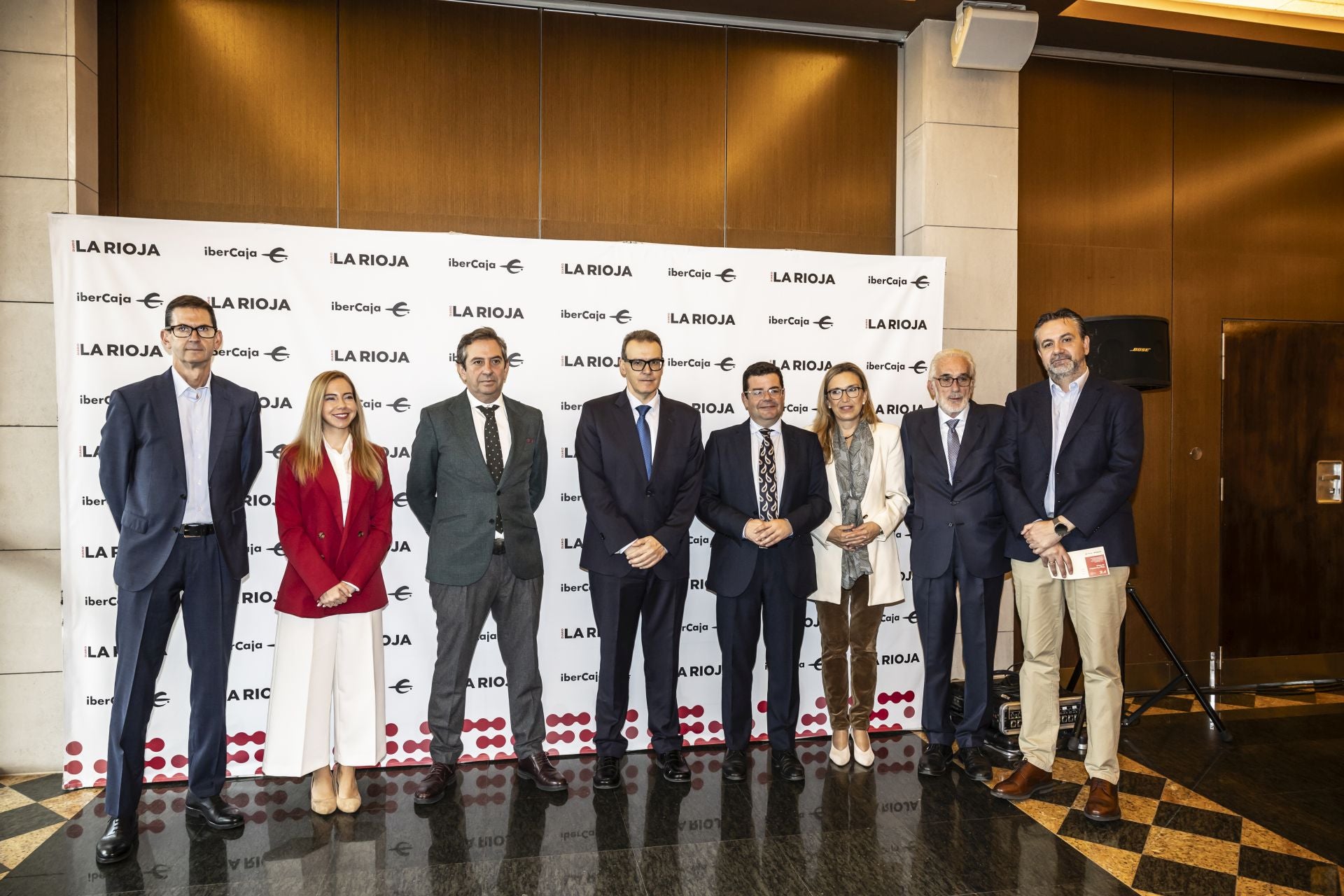 Celebración del Foro económico de Diario LA RIOJA e Ibercaja