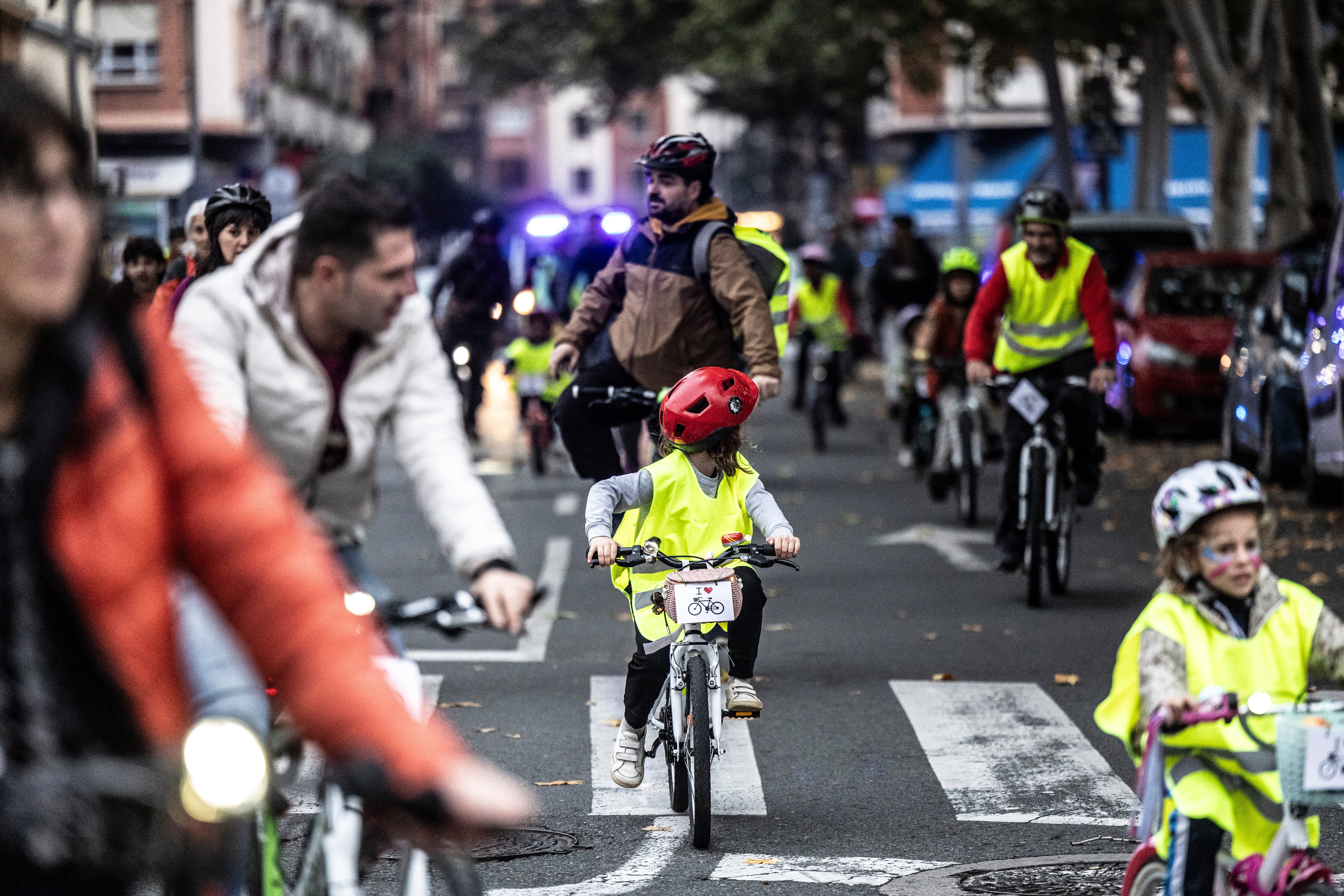 Los niños quieren ir en bici con seguridad a clase