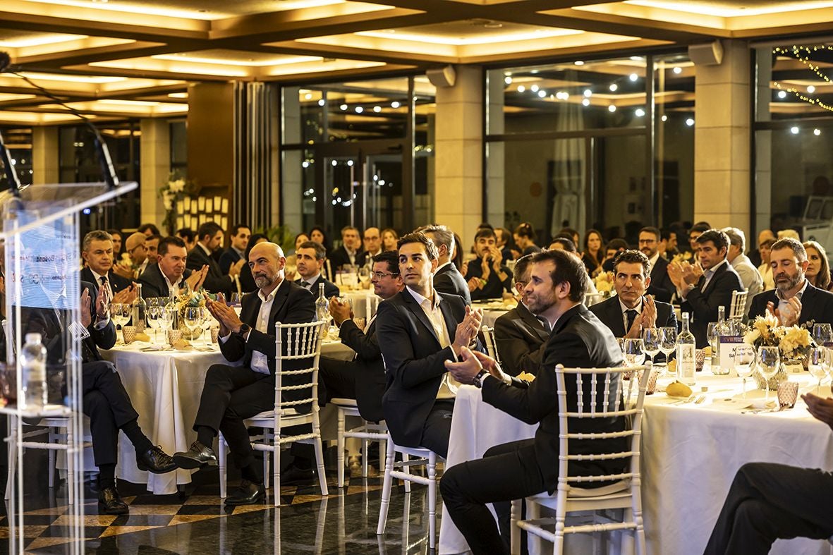 La Asociación de Ingenieros de Telecomunicaciones celebra su noche