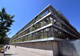 Exterior del Palacio de Justicia de Logroño.