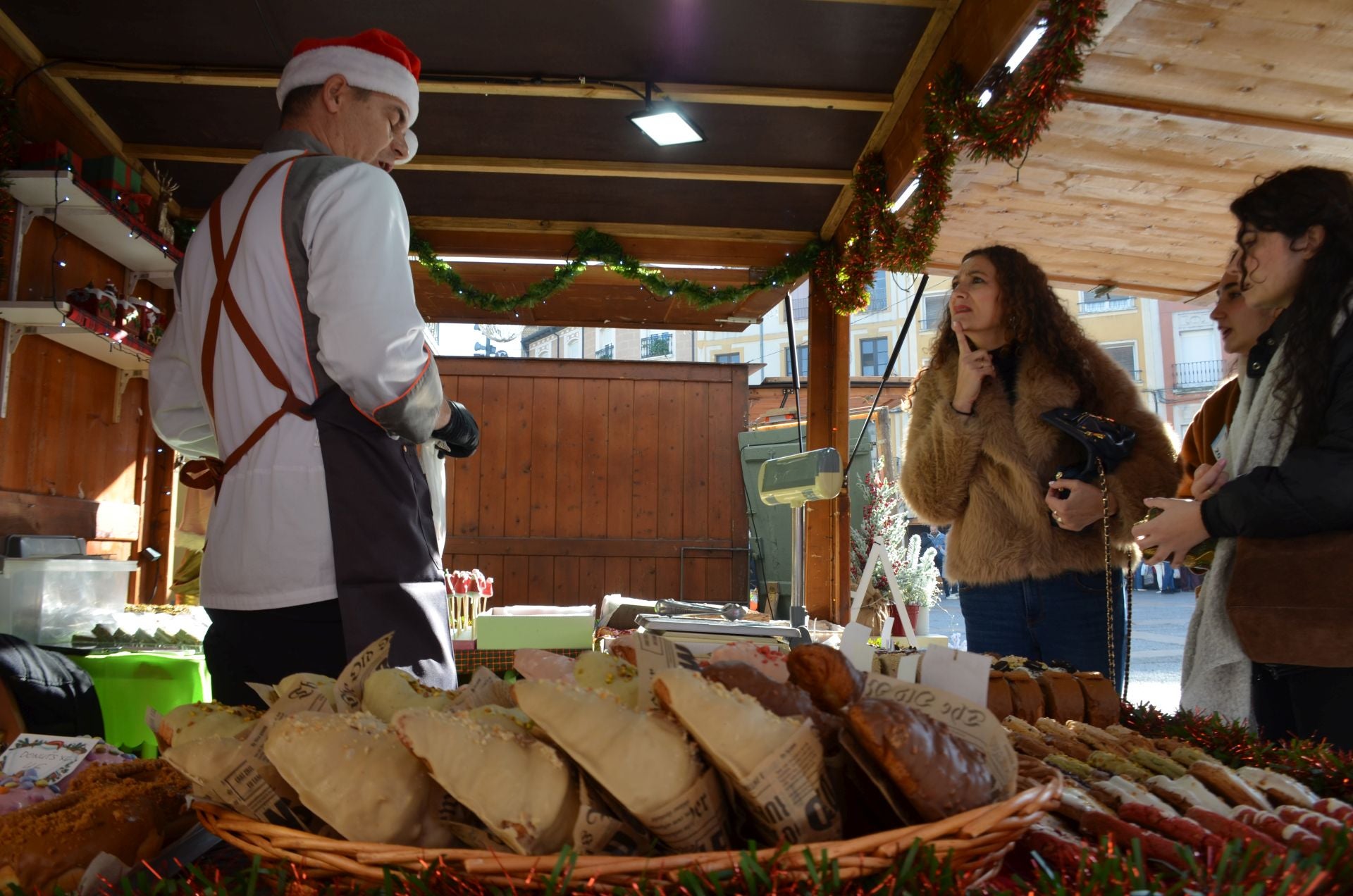 Mañana de mercado navideño en Calahorra