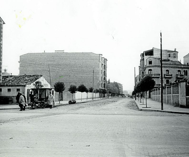 Imagen antes - Pérez Galdós, a lo largo