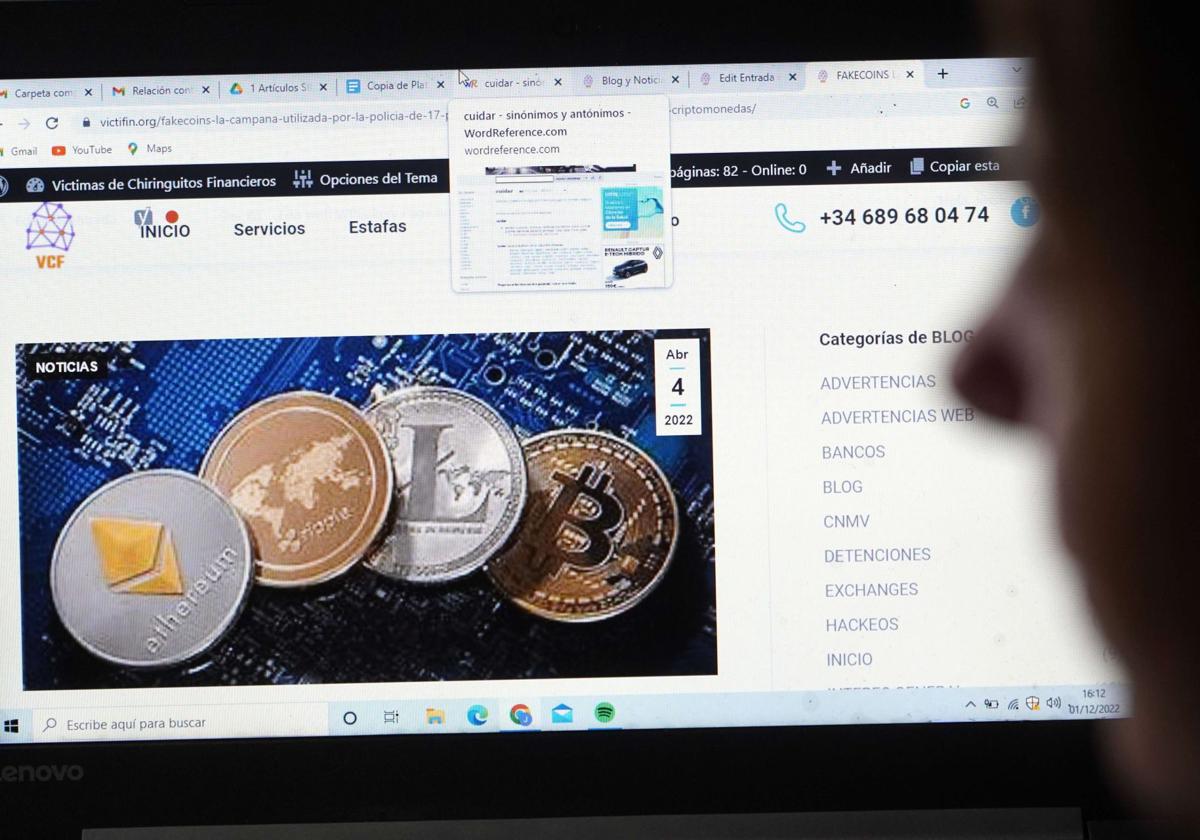 Mujer víctima de una estafa de criptomonedas.