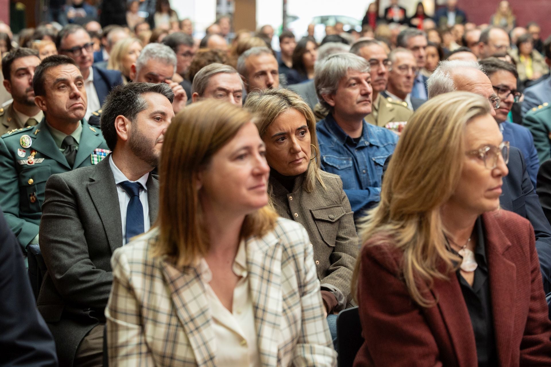 Eva Sanz toma posesión como nueva rectora de la Universidad de La Rioja