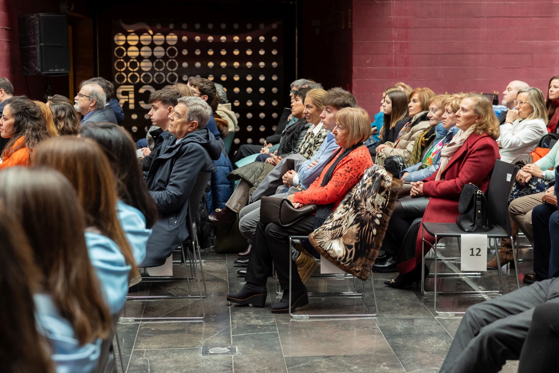 Eva Sanz toma posesión como nueva rectora de la Universidad de La Rioja