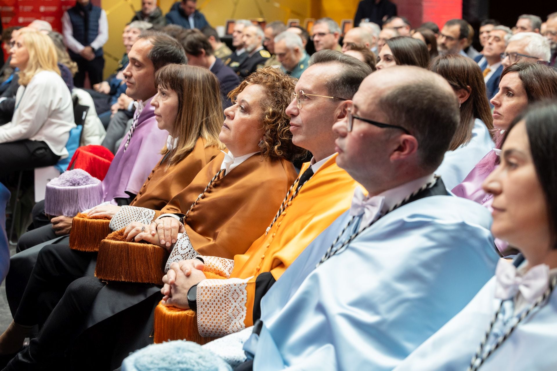 Eva Sanz toma posesión como nueva rectora de la Universidad de La Rioja