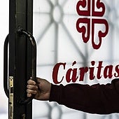 «Pagamos 320 euros al mes por una habitación para los cuatro»