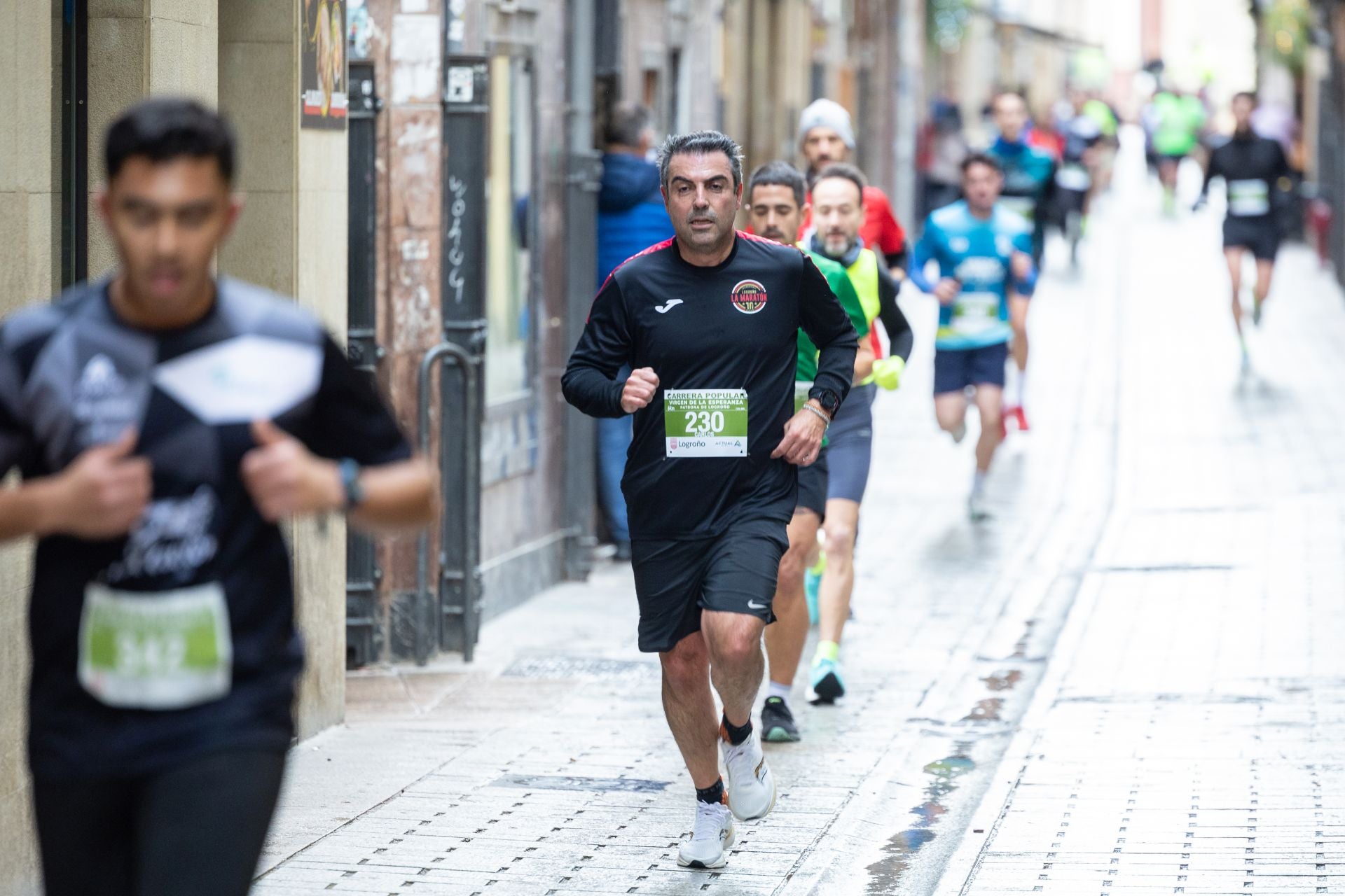 Iván Ganzabal y Eva Pascual ganan la Carrera Virgen de la Esperanza