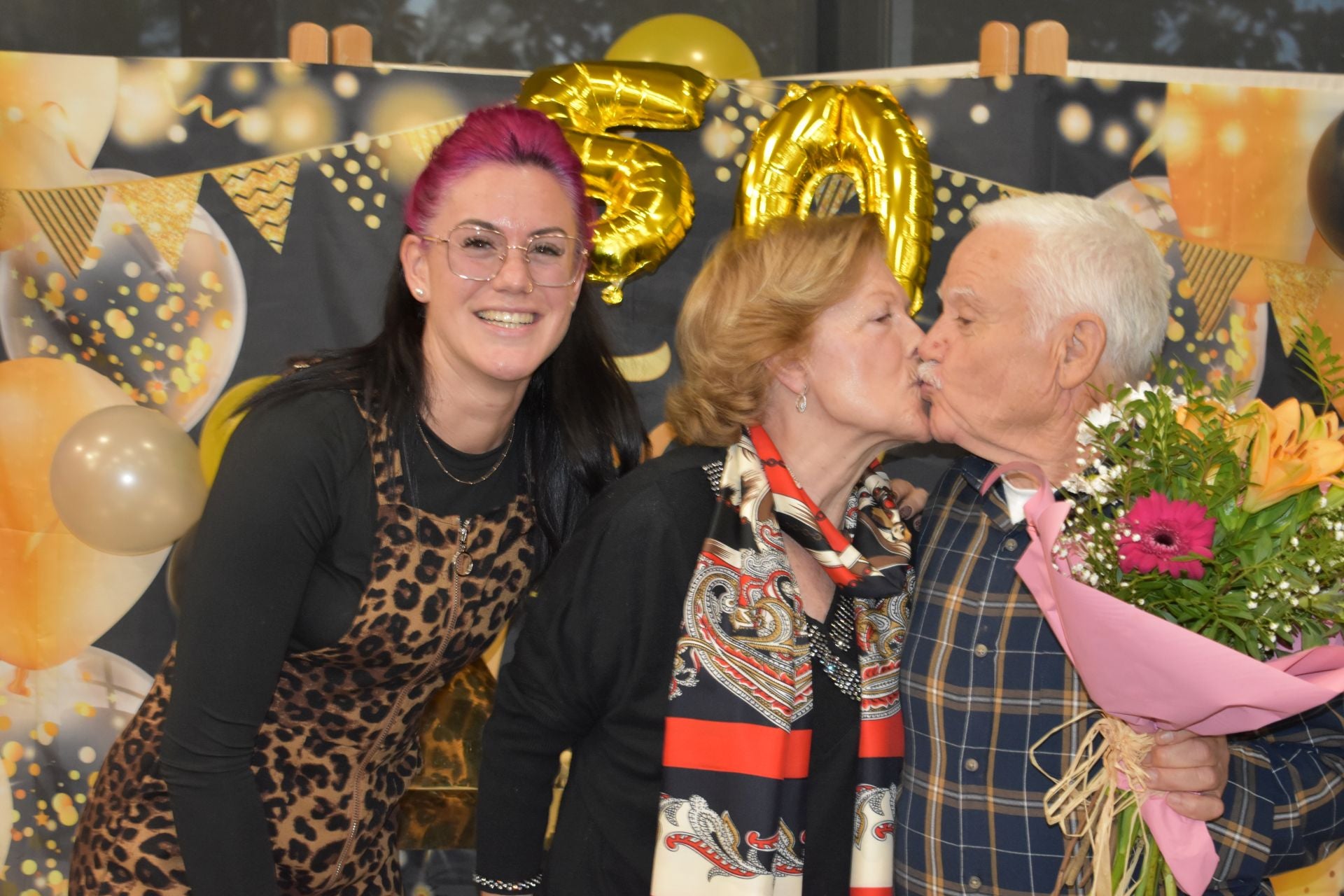 El homenaje a las parejas que cumplen sus bodas de oro