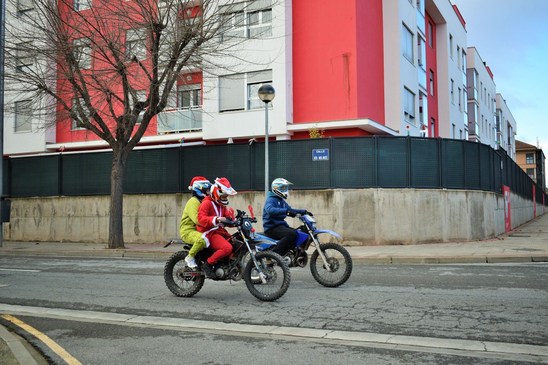 La llegada de Papá Noel en moto a Entre Ríos, en imágenes