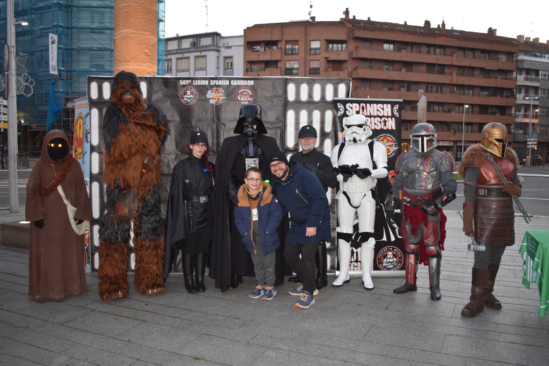 Los personajes de Star Wars visitan el Hospital de Calahorra