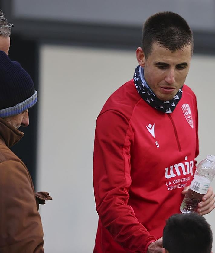 Imagen secundaria 2 - La UD Logroñés inicia la cuenta atrás al sábado