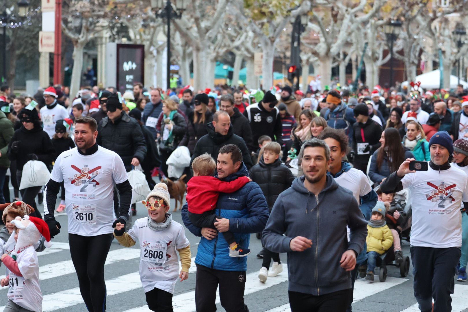 La carrera Mini San Silvestre en Logroño