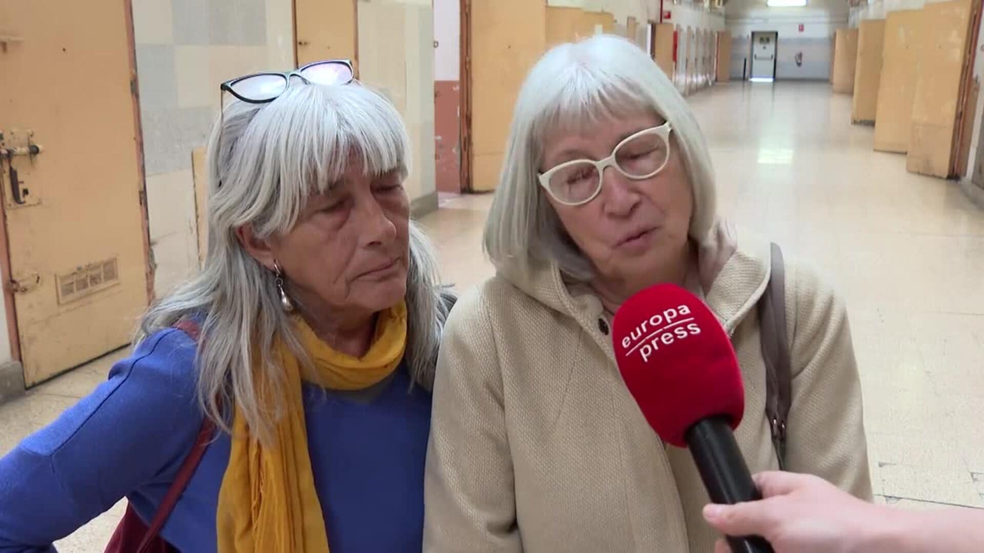 Las hermanas de Puig Antich, agradecidas con el recuerdo a su hermano en la Modelo de Barcelona