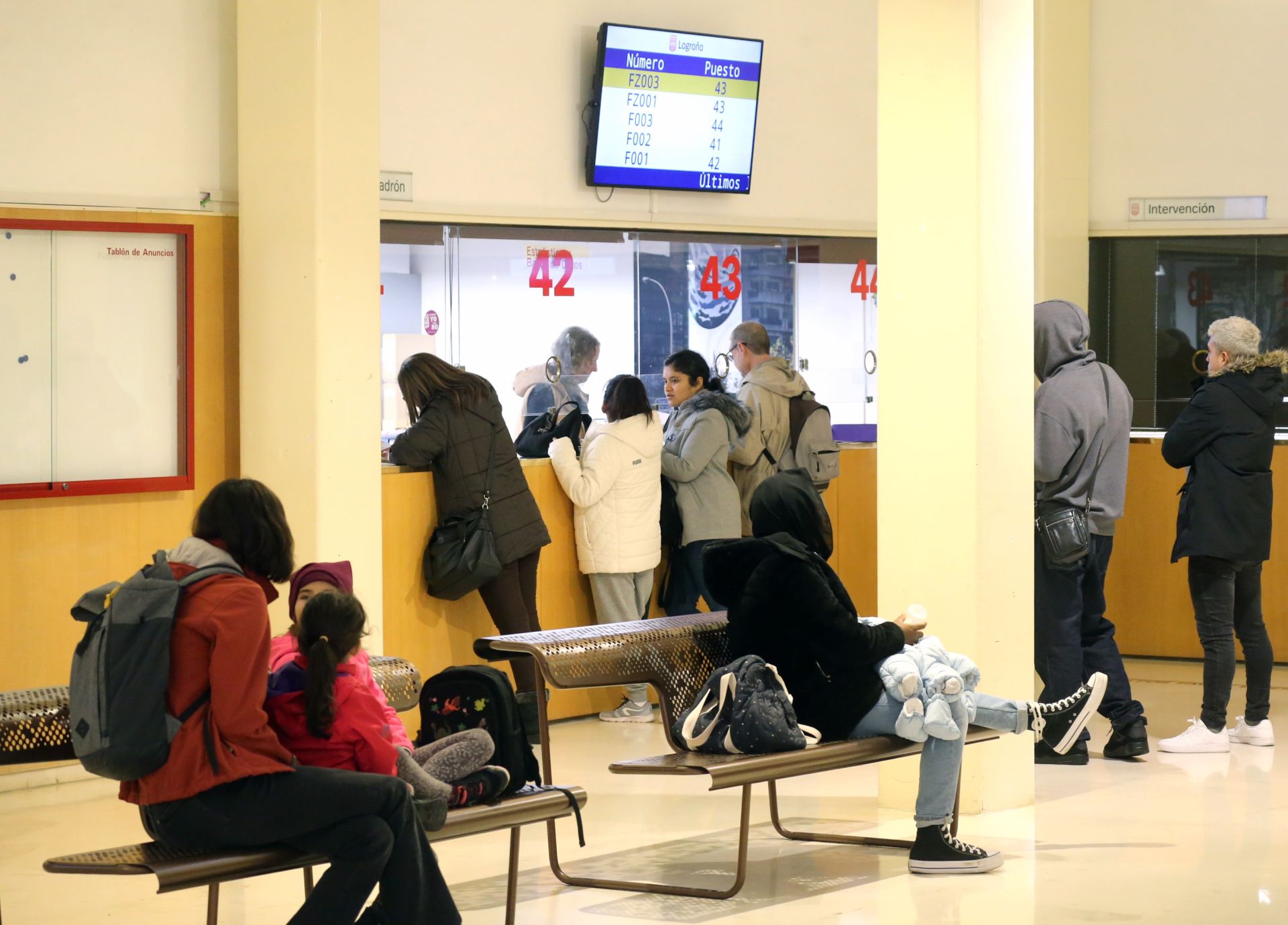 El Ayuntamiento de Logroño convoca 53 plazas de empleo público, 34 de ellas de nuevo ingreso