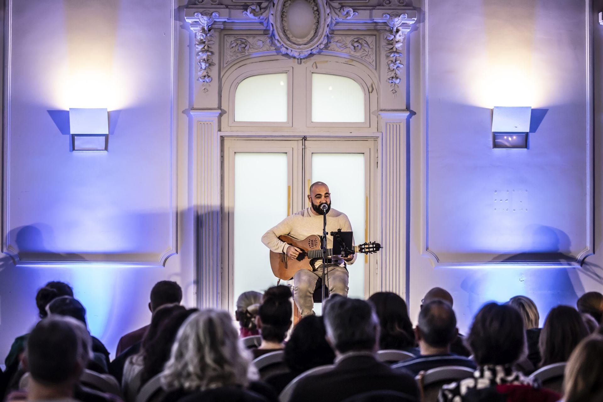 El flamenco de José Carlos Escobar, en el primer Café Cantante