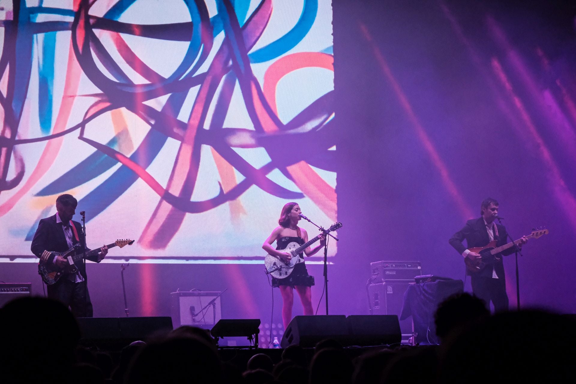 Las imágenes del concierto de Russian Red, Niña Polaca, Dorian y Elefantes en Actual 2025
