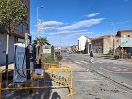 Punto de recarga en la calle Anastasio Mateo de Villamediana.