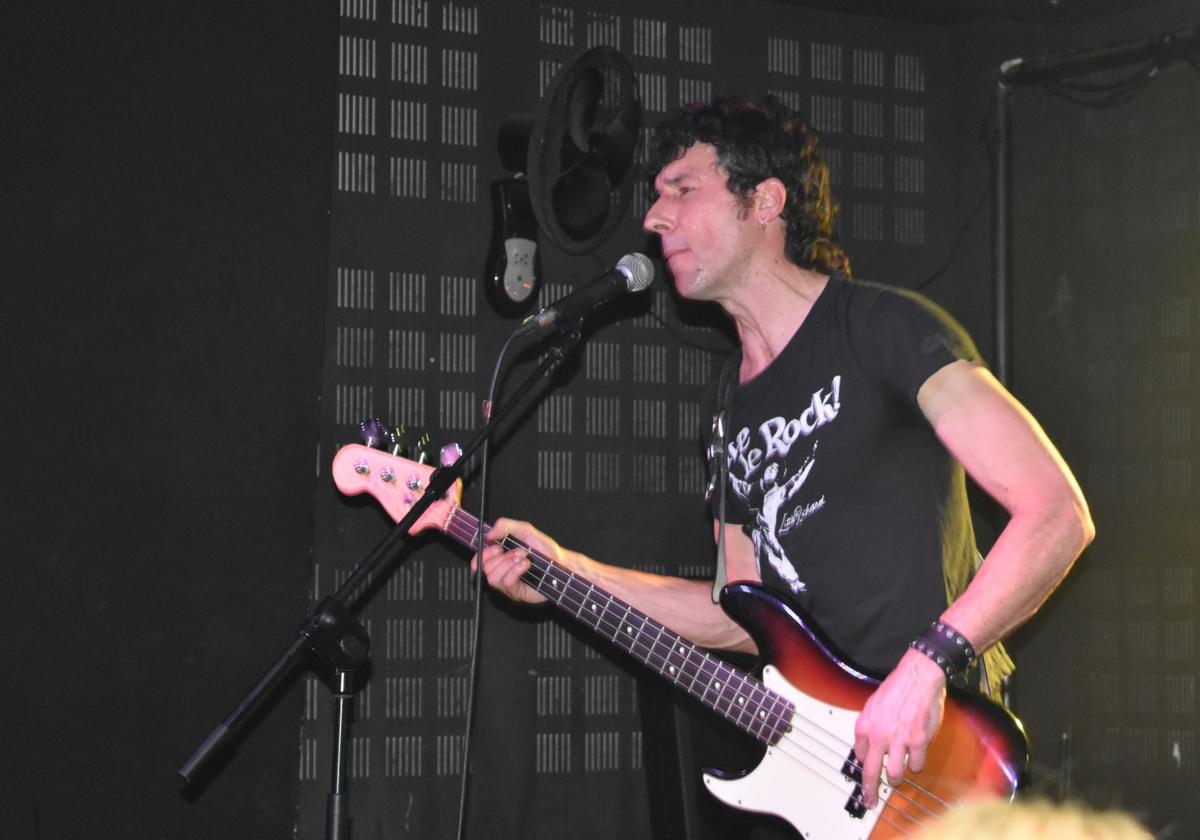 Los grupos participantes en la Guerra de Bandas
