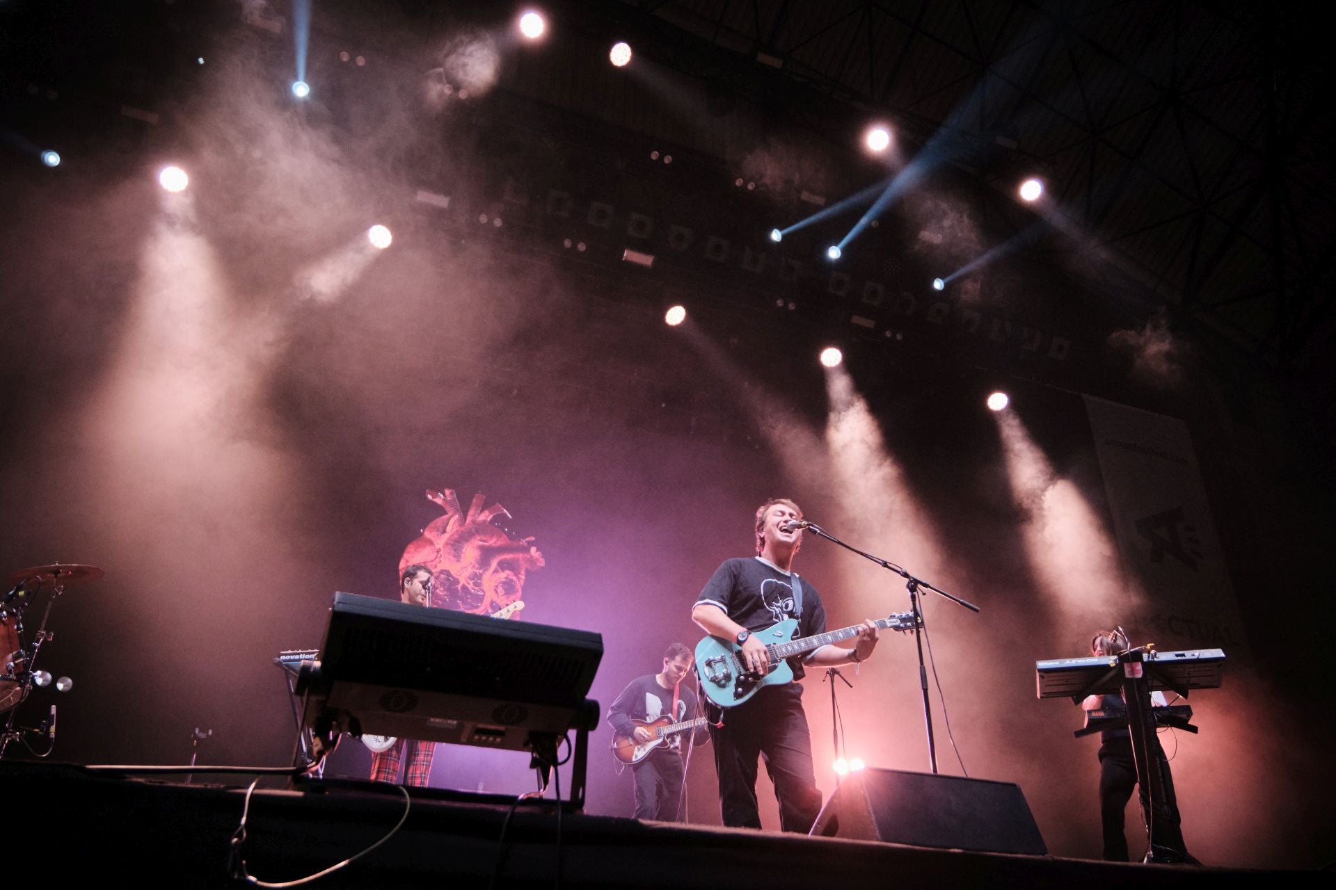 Las imágenes del concierto de Russian Red, Niña Polaca, Dorian y Elefantes en Actual 2025