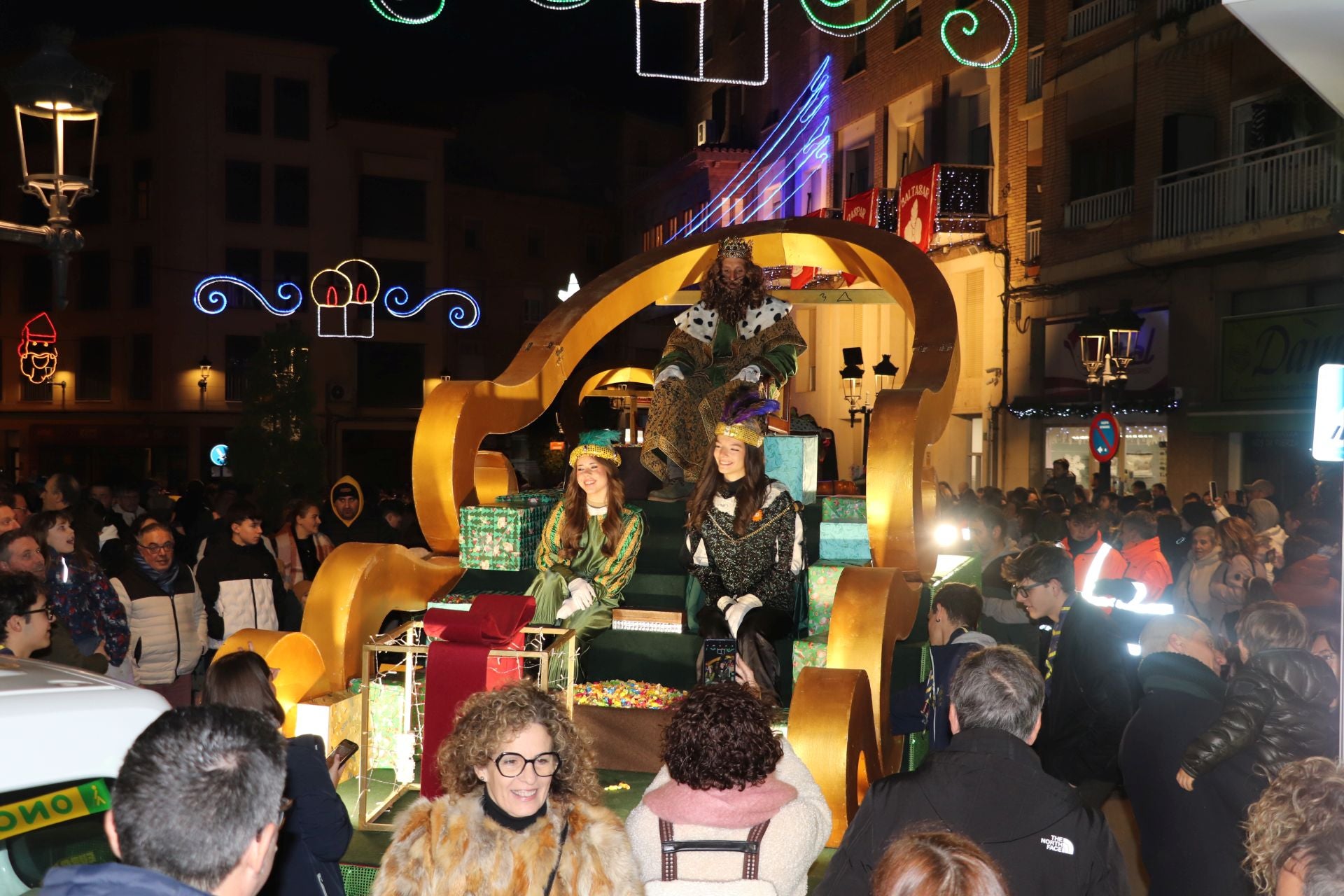 Mucha participación en la cabalgata de la ciudad del calzado