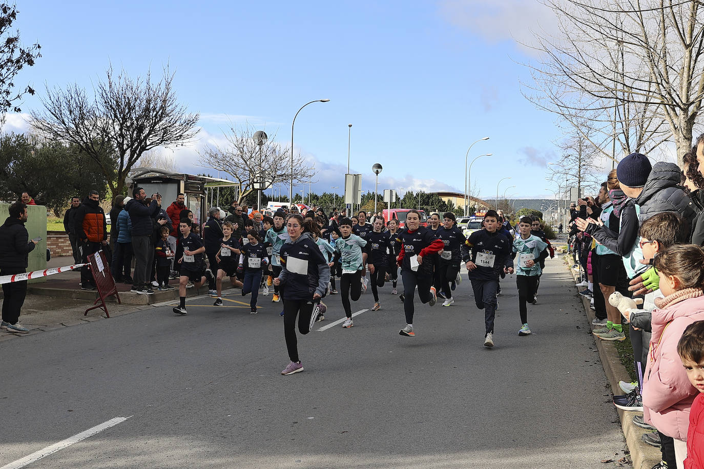 La carrera solidaria de la Policía Nacional en Logroño, en imágenes